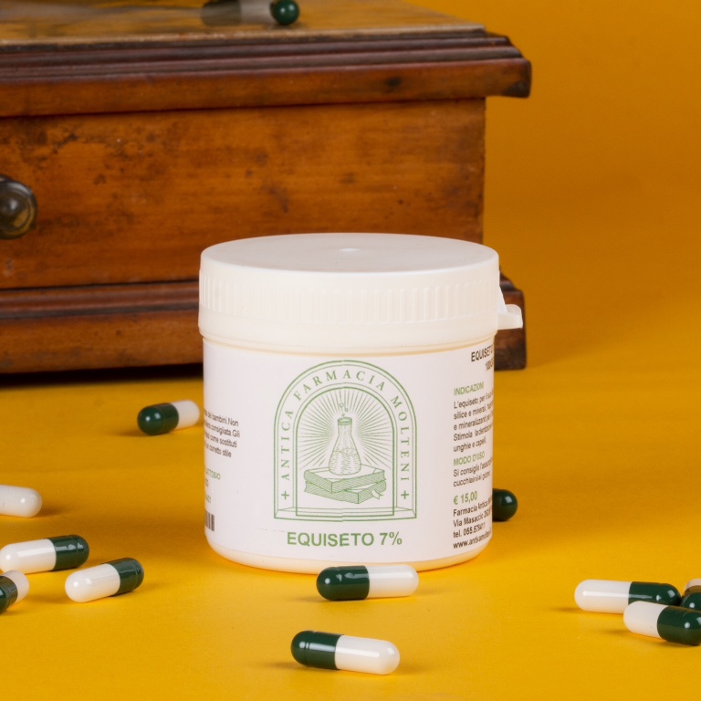 Equiseto titolato al 7 % polvere 100 gr